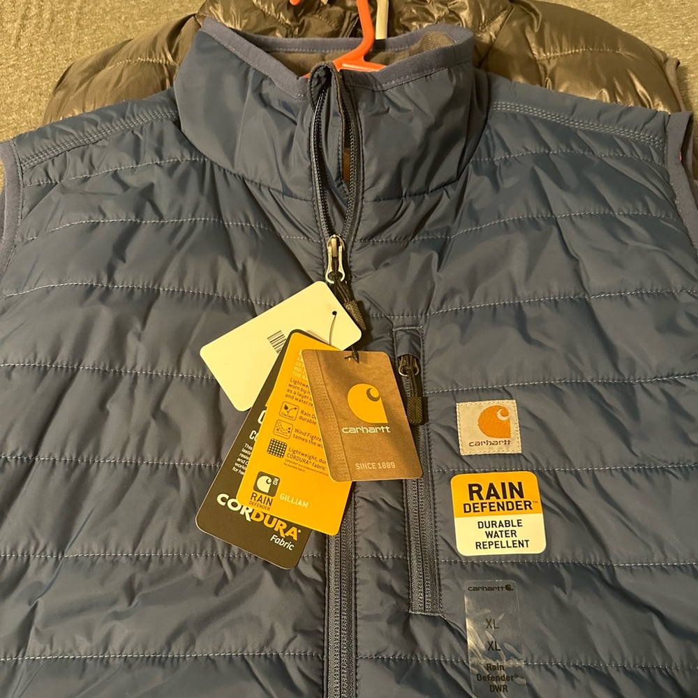 Carhartt vest
